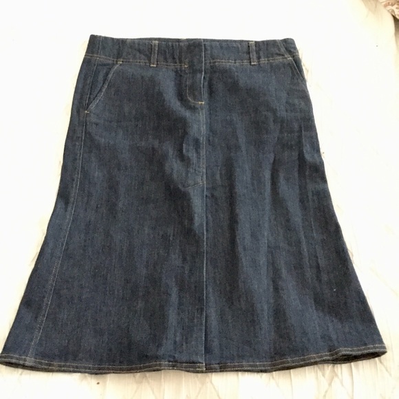 Theory Dresses & Skirts - Theory Denim Jean Skirt size 6